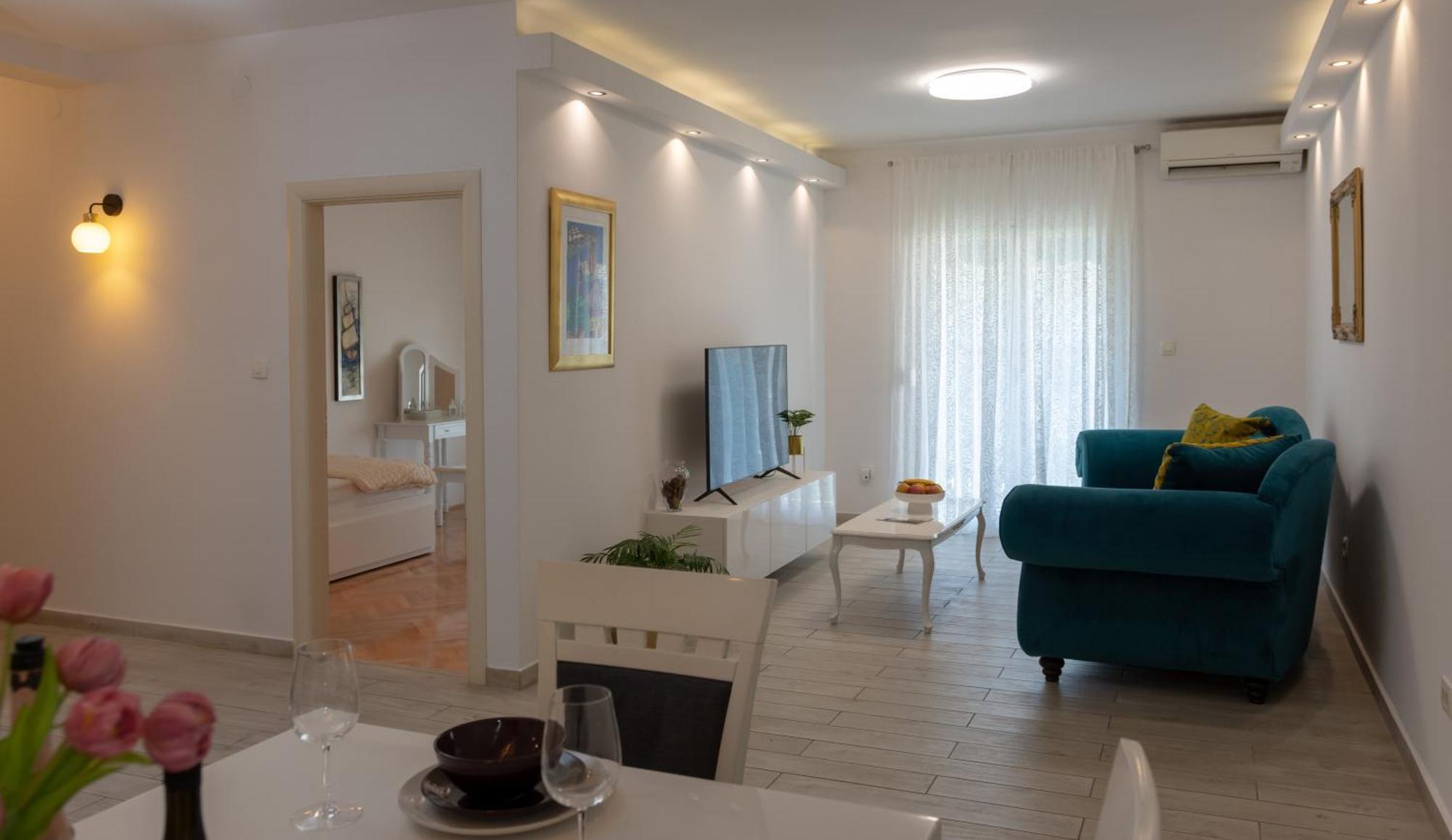 La Vedena Apartment
